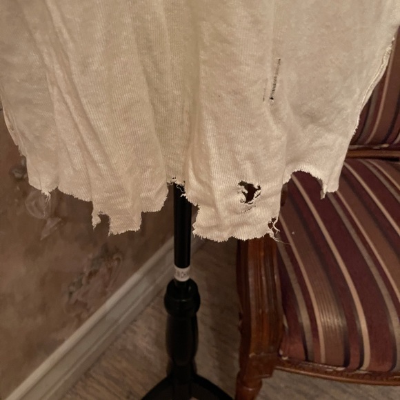 FREE PEOPLE RINGER MUSCLE EMBROIDERED TEE NWT - Picture 6 of 7